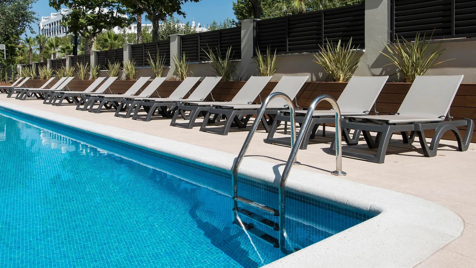 California Apartments Salou